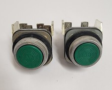 ALLEN BRADLEY GREEN PUSH BUTTON 800T-A1. LOT OF 2.