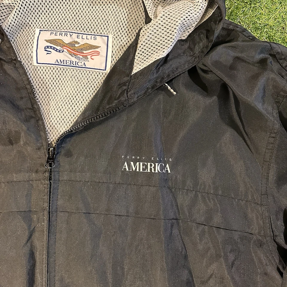 Chaqueta cortavientos vintage Perry Ellis America para hombre logotipo mediano en bloques de color Foto 4 de 4