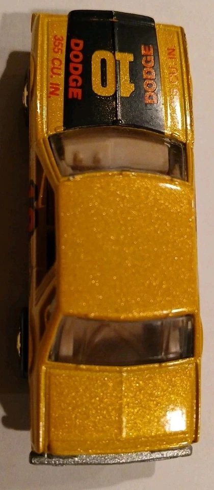 Dodge Mirada Stocker 1980 Hot Wheels GHO Diecast 1/64 dorado llantas doradas HK Foto 3 de 4