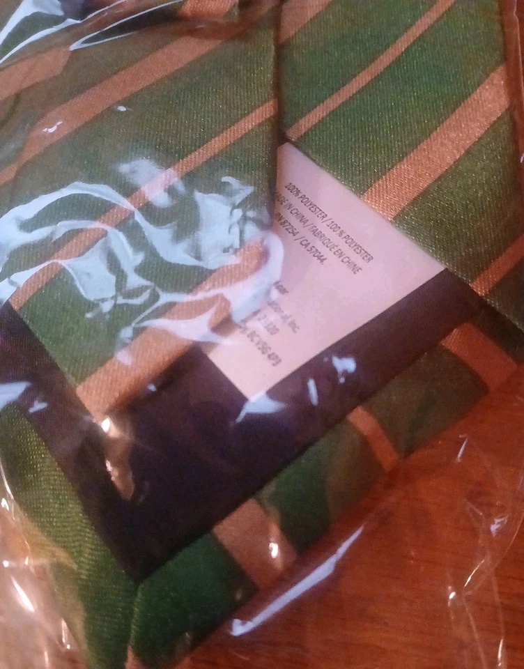 St Patricks TIE CRAVATE listra verde dourada verde BAY PACKERS Notre Dame novo com etiquetas IP - Imagem 3 de 4