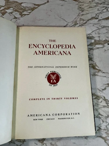 1961 Encyclopedia Americana Nearly Complete 30 Volume Set + Index & 1962 Annual - Picture 3 of 24