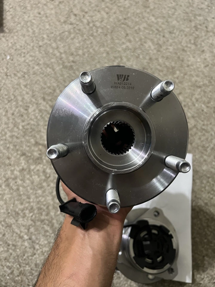 Conjunto de cojinete de rueda y buje - tracción delantera, ABS de 4 ruedas  Foto 4 de 4