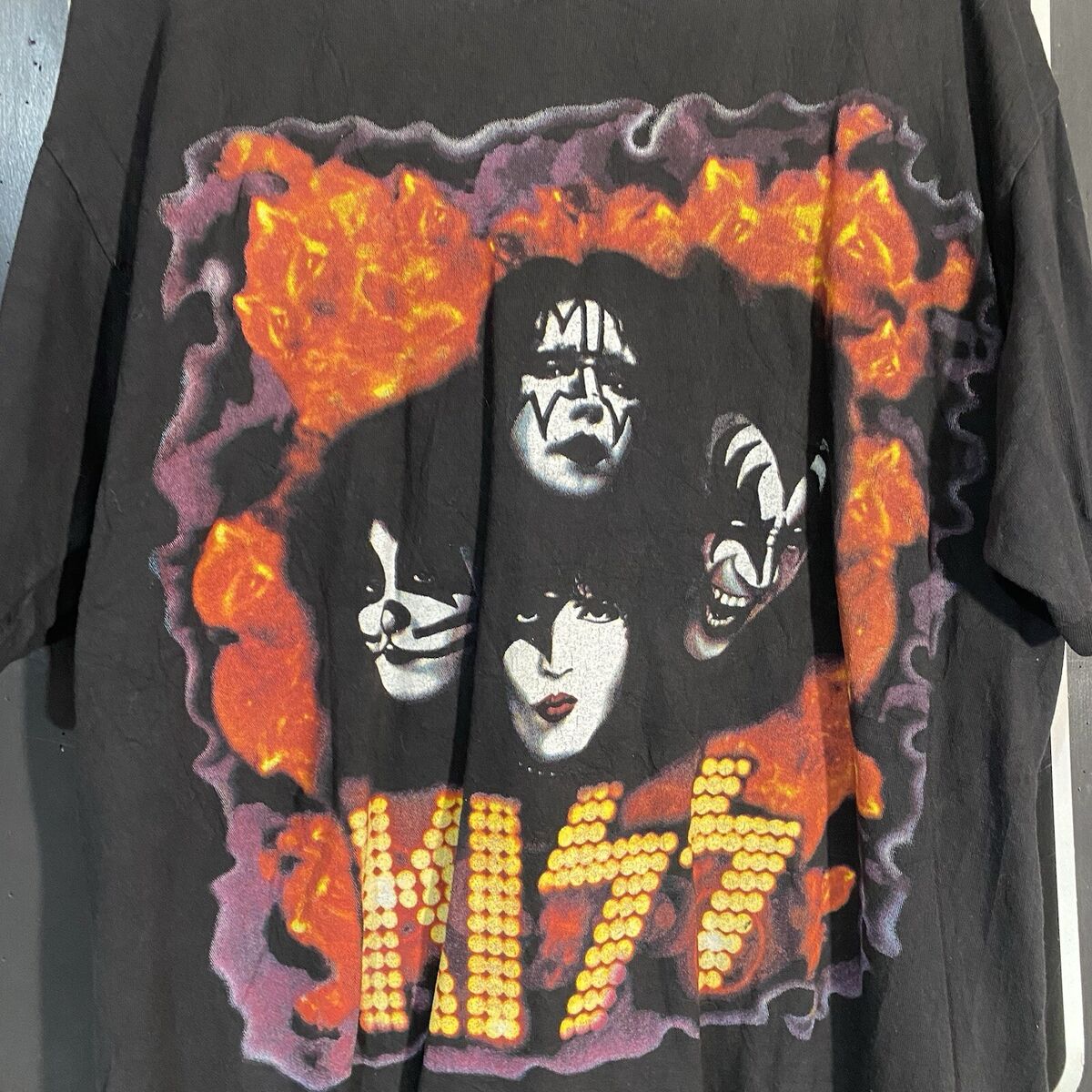 Vintage 1996 Kiss Alive Worldwide 90's Rock band Wild Oats T Vintage 1996 Kiss Alive Worldwide 90's Rock band Wild Oats T