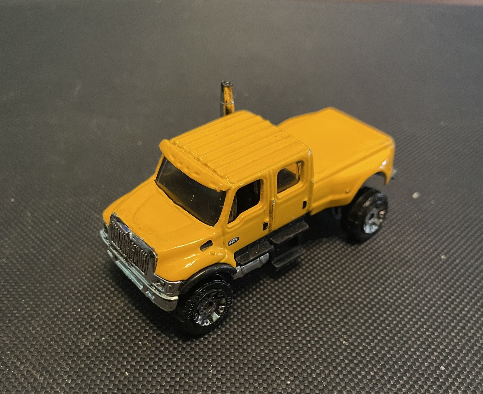 Picture 1 of 5