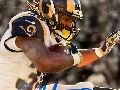 Photo Dédicacée Todd Gurley - Los Angeles Rams - Format 8x10 - Certifiée PSA/DNA - Rare