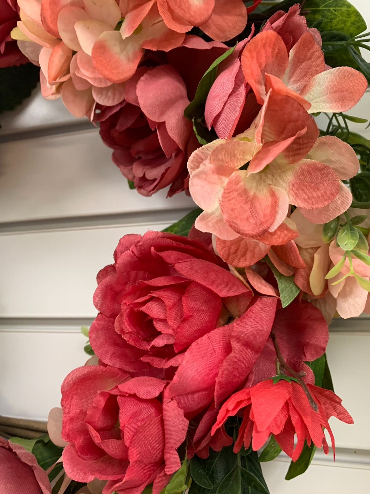 18"20" Wreath Silk Red Rose Pink Hydrangea Flowers Artificial Greenery