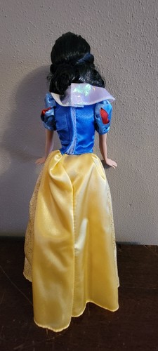 Set 5 Disney Princess Barbie Dolls - Picture 17 of 18