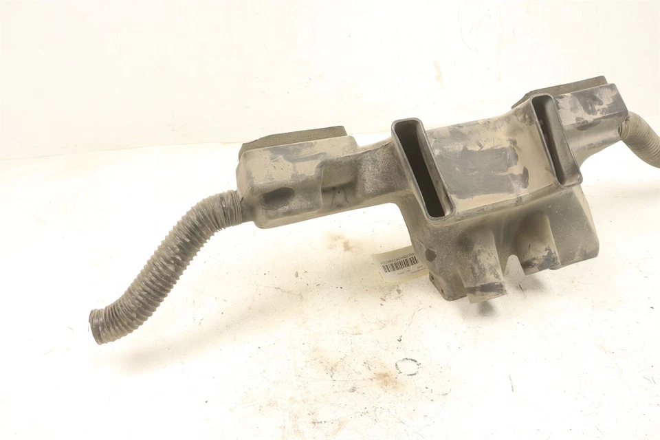 Bobcat 3650 Diesel UTV 14 Air Heater Duct Distributor 7252786 39368 - Image 2 of 4
