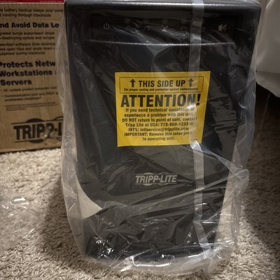 Tripp Lite OmniVS 1500 VA 940 4.5 Min -UPS Power  with Battery Backup System