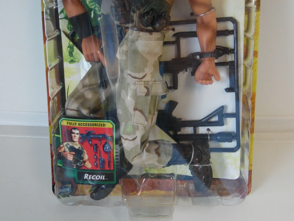 ¡El Ultra Cuerpo! Recoil Lanard 2004 ¡Recono de acción! con armas extra Foto 3 de 4