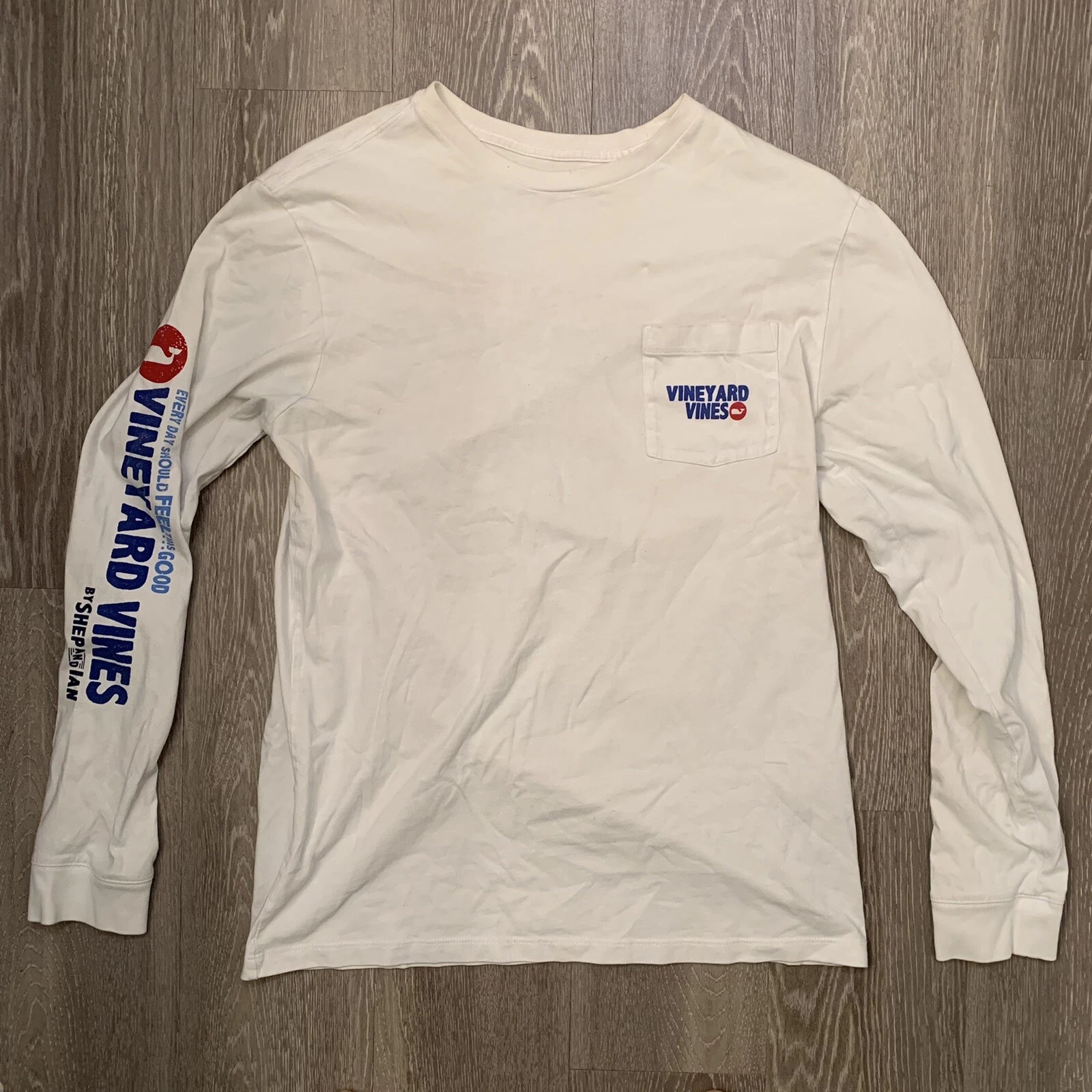 Vineyard Vines LS Crew Neck Whale Chest Logo Pocket T-Shirt Men’s Size Small