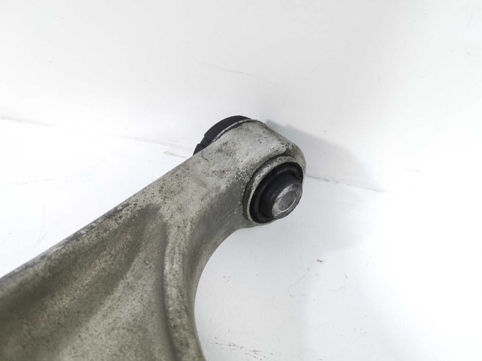 14-19 MASERATI QUATTROPORTE S Q4 FRONT LEFT CONTROL ARM 06701078000