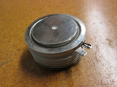 Dynex DCR804 SM1717XE Thyristor 2-1/16'' OD Used