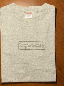 kaws supreme box logo