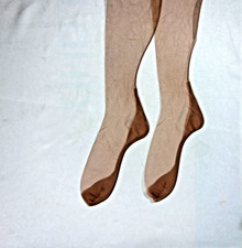 1Pr VINTAGE MANCHESTERS 10.5 M FULLY FASHIONED SEAMED SHEER FLAT NYLON STOCKINGS