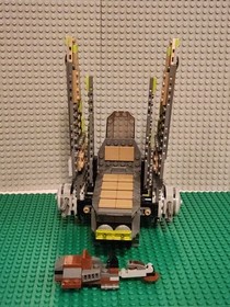 LEGO Star Wars: HH-87 Starhopper (75024)  Complete w Manual