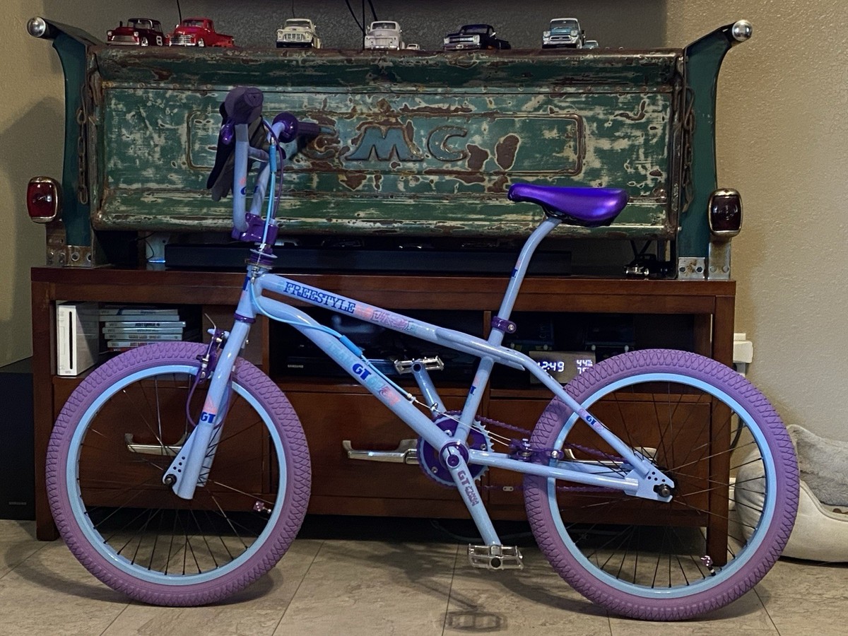 Vintage 87 Gt Bmx Bicycle 2000 Gt Vertigo Bikes Gt Vertigo 1999