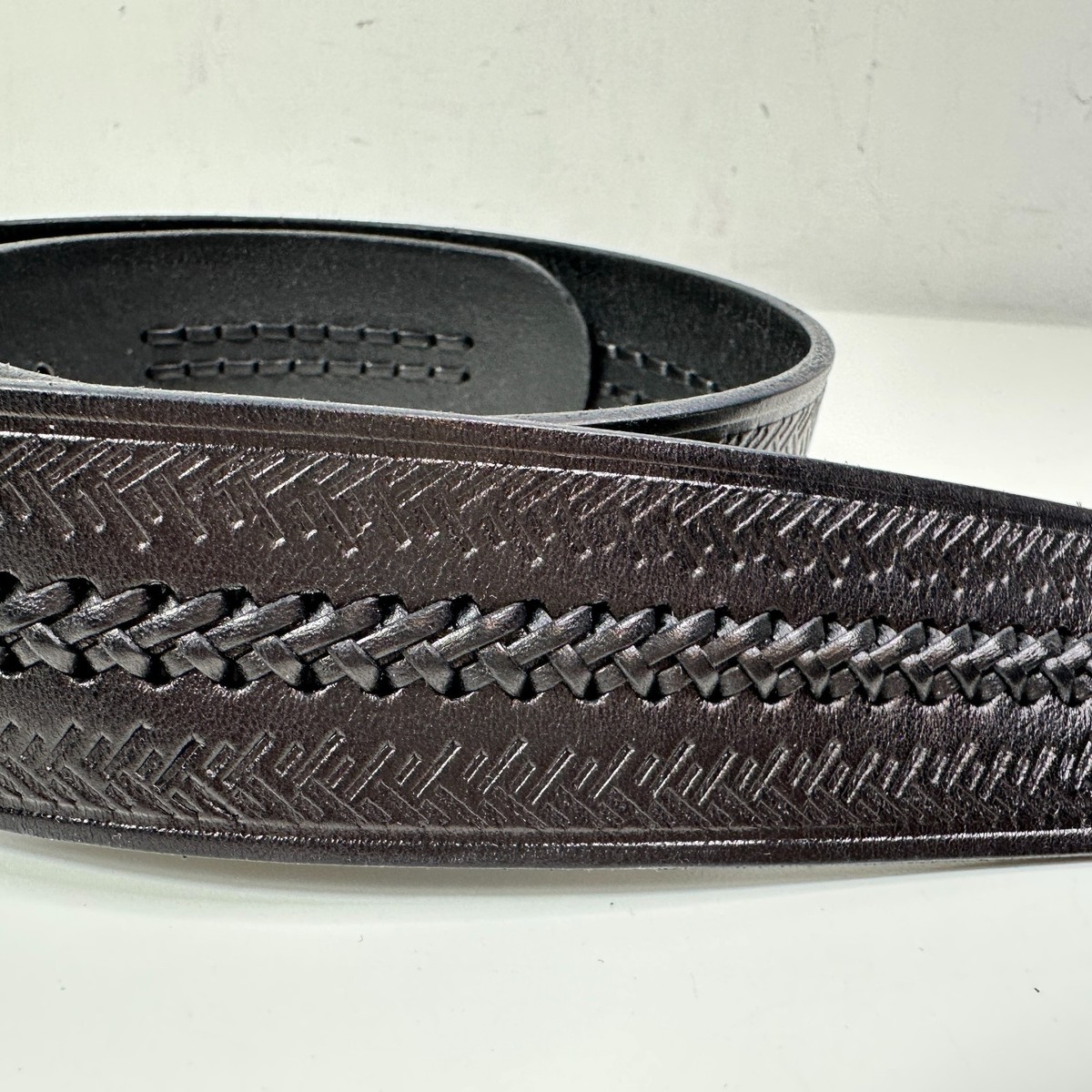Lauren Ralph Lauren Black Leather & Silver Metal  display picture 3