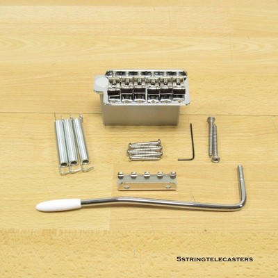 Fender 60s 62 RI Stratocaster Tremolo Bridge Fender 2 7/32'' Classic 60s Reissue