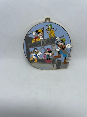 Disney Fab 5 Labor Day Lanyard And Hardhat Pin LE 500