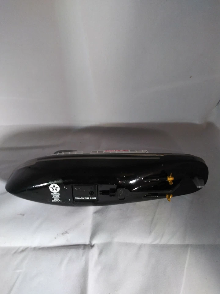 Texaco Fire Chief Boat 2000... Piezas faltantes... Se vende como está... Foto 2 de 3