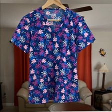 Divine Stretch by JDM Floral Blue and Pink Women  s Scrubs Shirt Size M