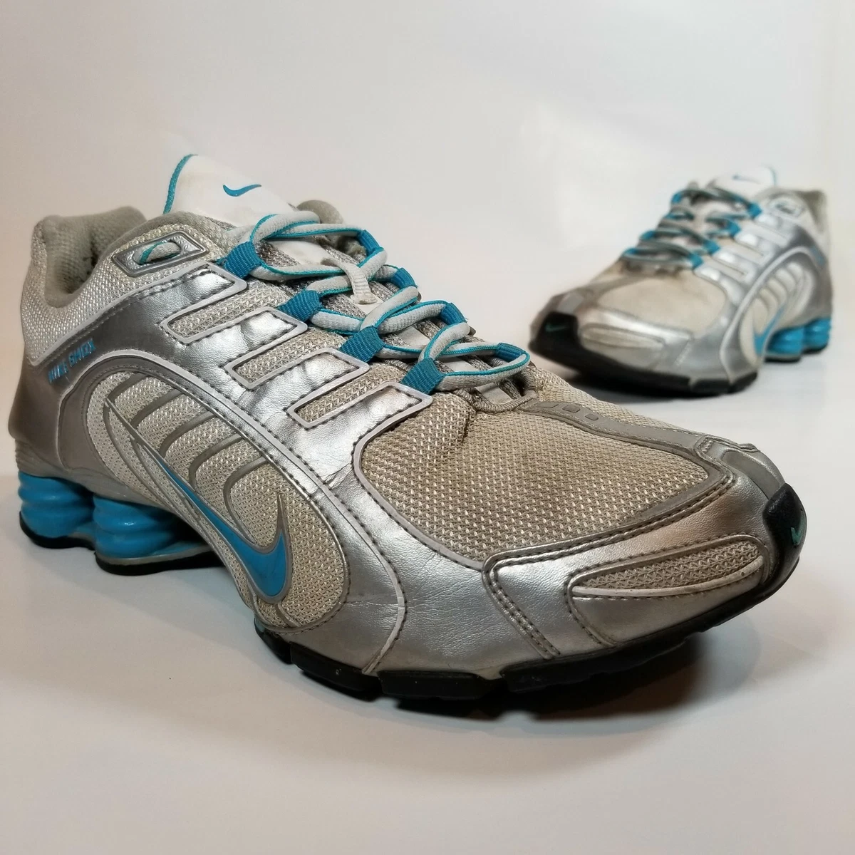 Womens nike shox size 8 hotsell