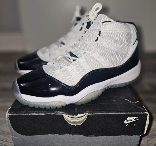 Nike Air Jordan 11 Retro GS 'Concord' 2018 378038-100 Youth Size 7Y/Women's 8.5 - Picture 2 of 8