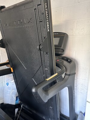 Matrix Fitness TF30 Folding Treadmill with XER Console UK