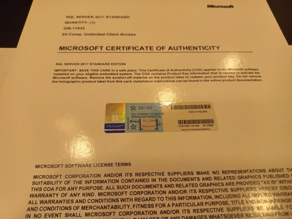 Microsoft SQL Server 2017 Standard 24 Core unlimitd User CAL Authentic 228-11033 - Image 3 of 4