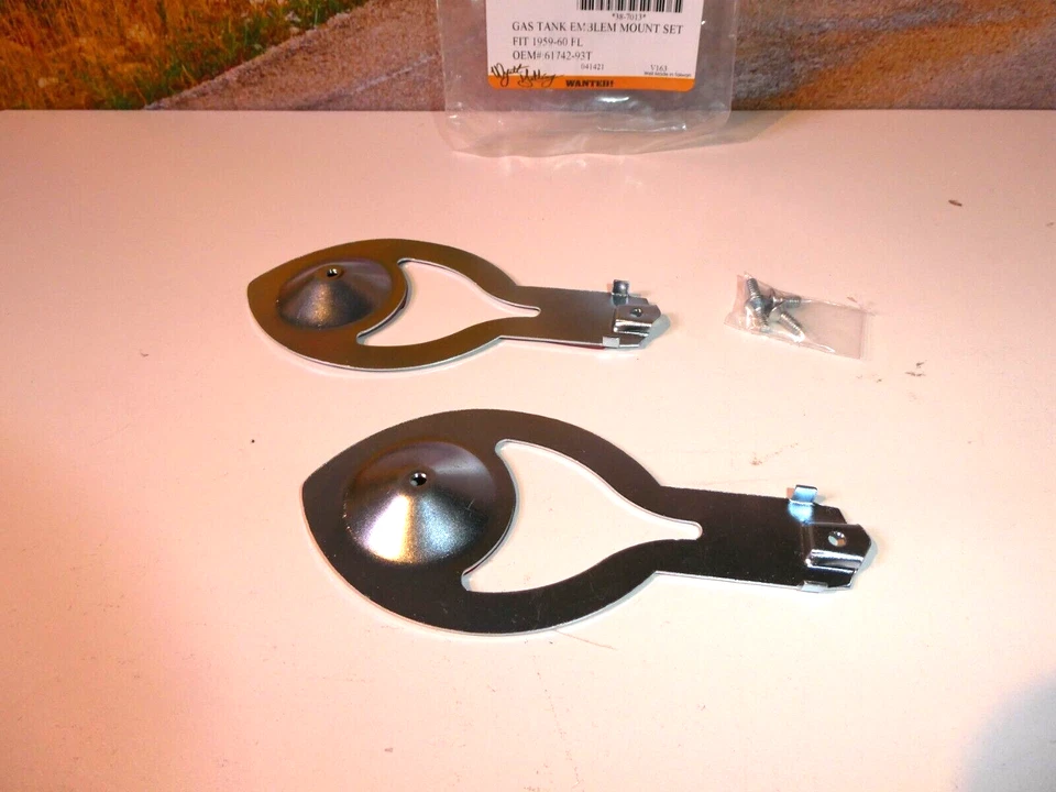 Harley Gas Tank Emblem Mount Set 1959-60 Duo Glide - 38-7013 V-Twin 61742-93T T7 - Image 4 of 4