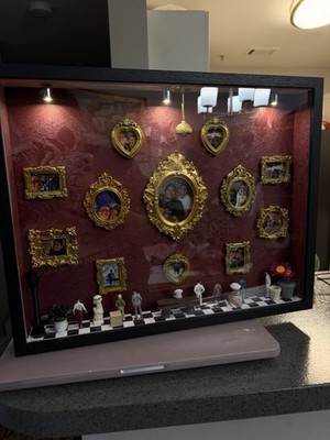 Custom Museum of Us frame! Artist Made Lighted Miniature Gallery Room Box 1:50