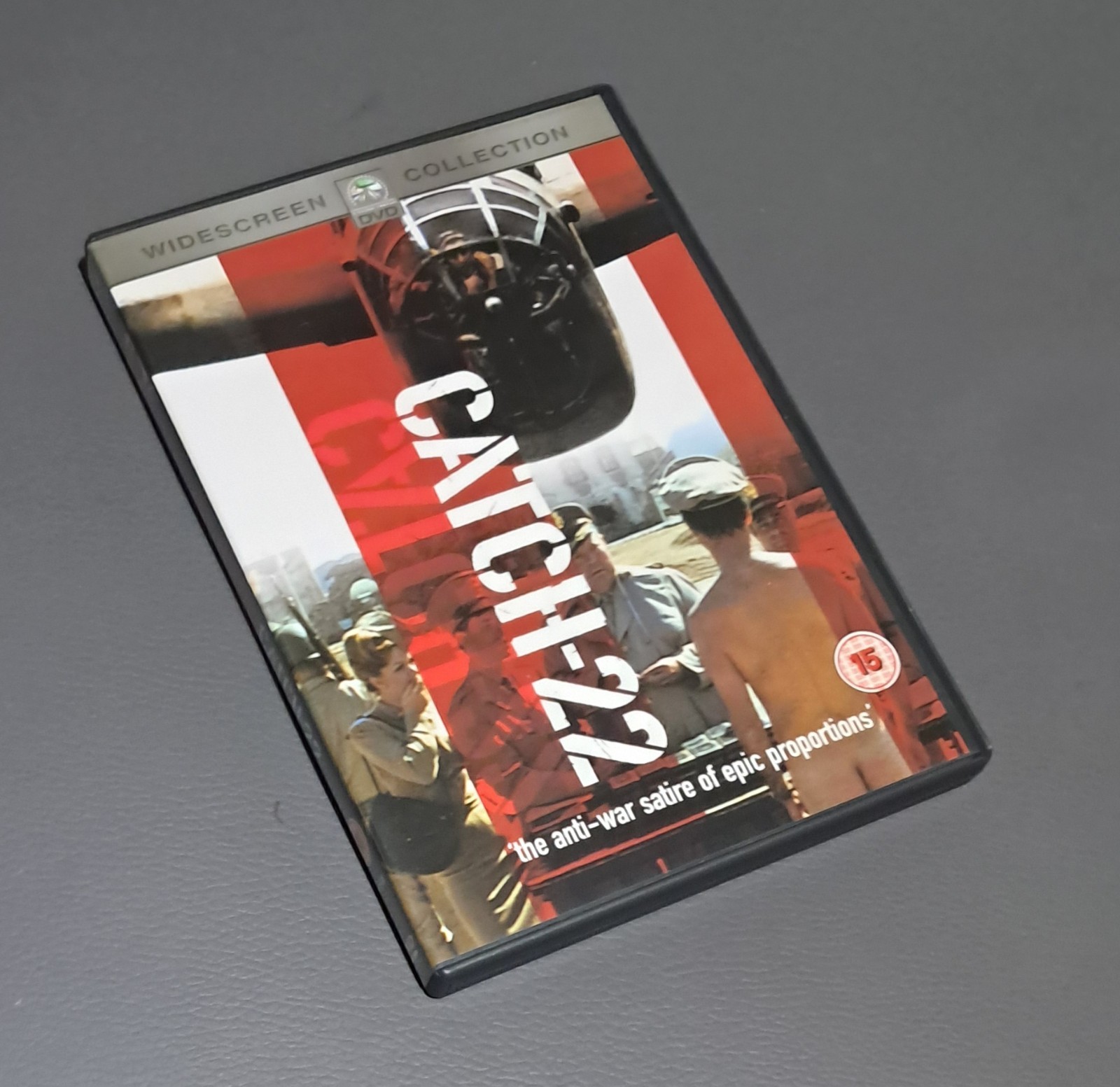 Catch 22- DVD- Anti War Classic- Alan Arkin, Nichols (DIR) cert 15