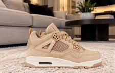 Jordan 4s
