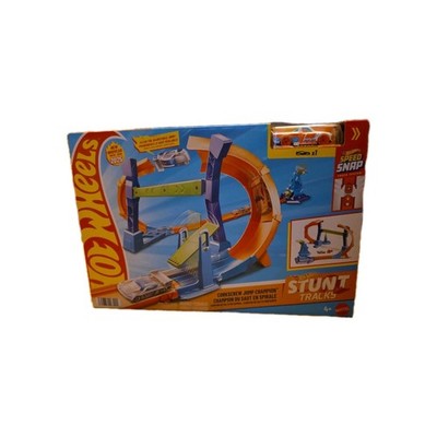 Mattel Hot Wheels Stunt Tracks Corkscrew Jump Champion JFH36