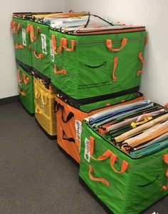 AMAZON COURIER DELIVERY CURRENT STYLE TOTE BAGS 28x24x20 ( Used 2nd Grade )