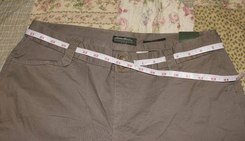 Pantalones chinos elásticos marrón claro calce negro Eddie Bauer talla 12 nuevos con etiquetas - Imagen 5 de 8