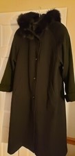Ladies Beautiful R By Regency Lambs Wool Coat Faux Fur Hood  Stunning Nwot $350