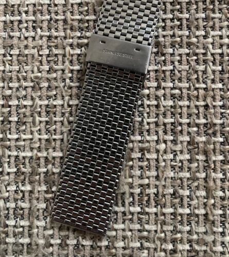 Authentic Luxury DOLCE&GABBANA Silver Tone Bracelet Watch - Picture 7 of 7