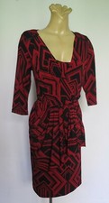Events DRESS 3/4 sleeve Draped Sheath Geo print Red Black Sz L Work Classic Chic