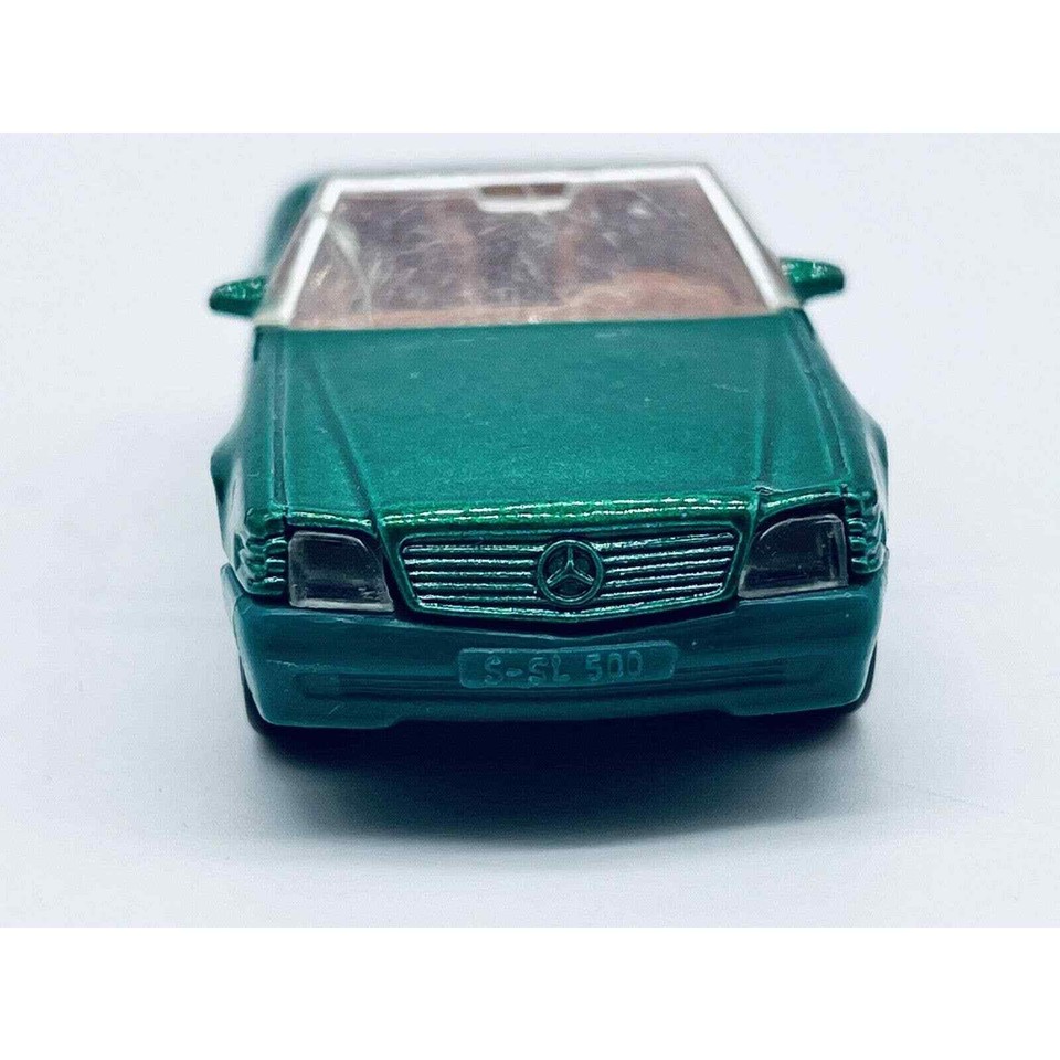HOT WHEELS PREMIUM Fast And Furious Mercedes-Benz 500 Sel S500 Car HOT WHEELS PREMIUM Fast And Furious Mercedes-Benz 500 Sel S500 Car