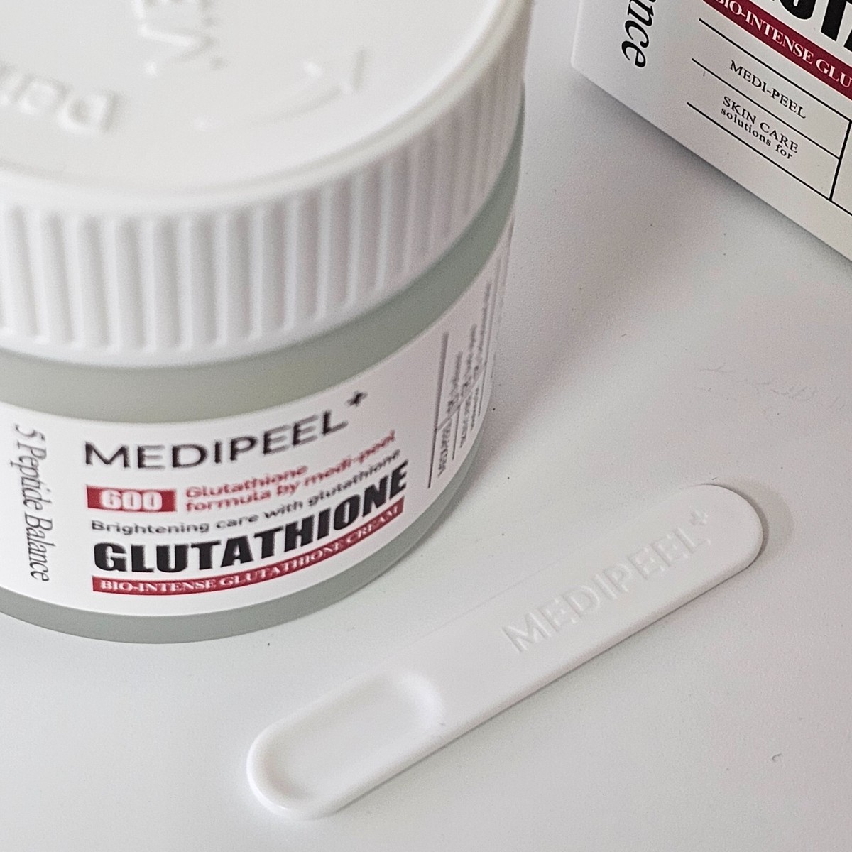 MEDIPEEL BIO INTENSE GLUTATHIONE WHITE CREAM, Korean Cosmetics, Kbeauty |  eBay