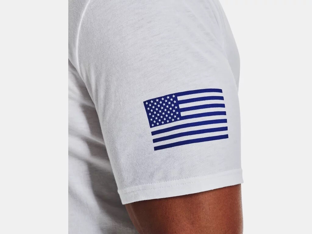 Under Armour Mens UA Freedom Chest Flag USA Logo Short Sleeve Graphic T
