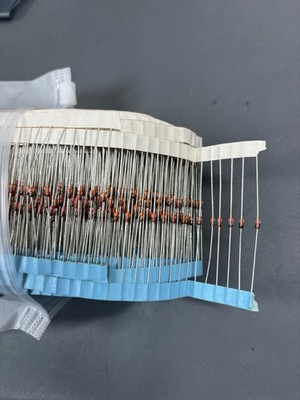 2200x Signal Switching Diodes DO-35 Glass Axial Bulk Lot