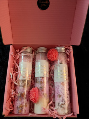 #3-Highly Scented Rose Bath Salts, Handmade With Natural Ingredients. Gentle...