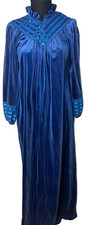 Gilligan O malley Velour Long Nightgown Long Sleeve Lace Detail Teal Large VTG