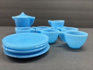 Akro Small Interior Panel Children’s Tea Set for Four Light Blue