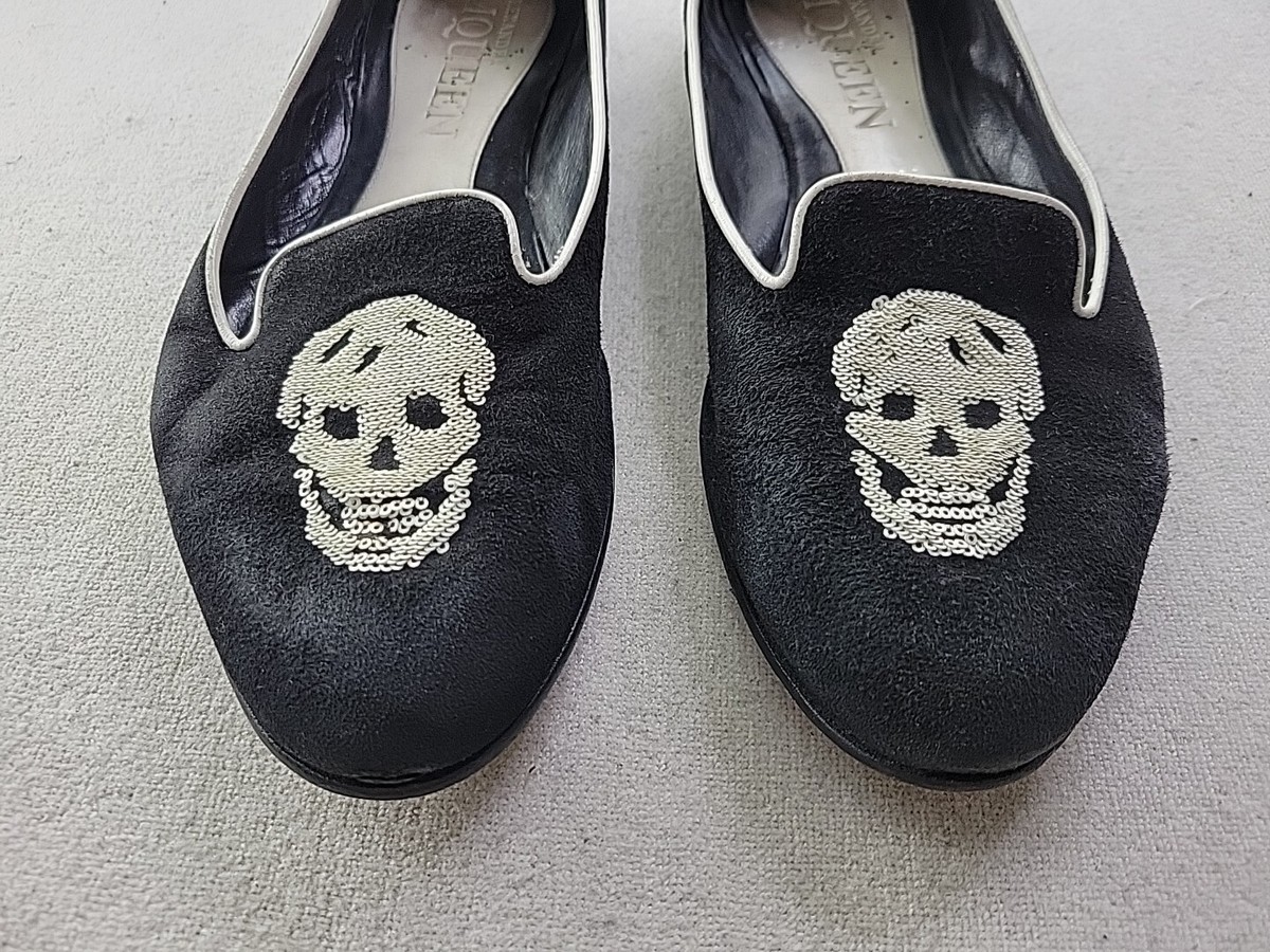 サンダル・ミュール alexander mcqueen Alexander McQueen Flat shoes Black Alexander McQueen Womens 8 (38.5) Black Suede Slip On Flats