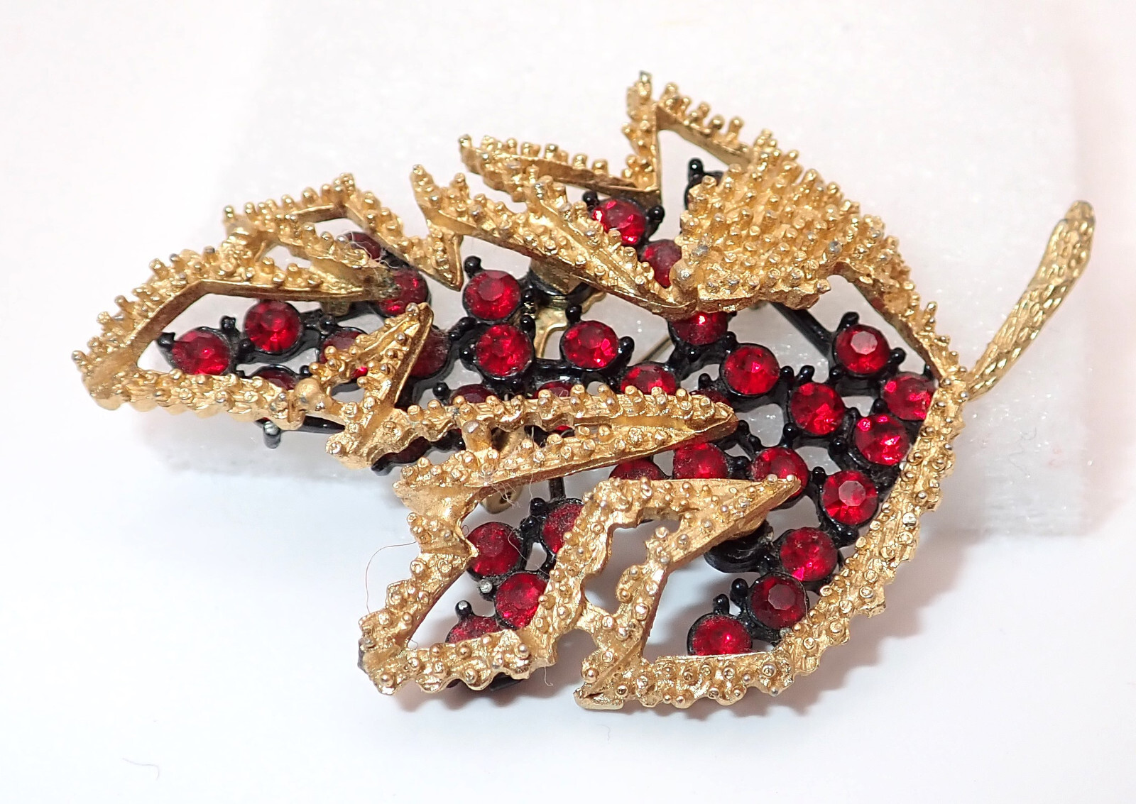 Vintage 2-Layer Multi-Dimensional Rhinestone Leav… - image 1