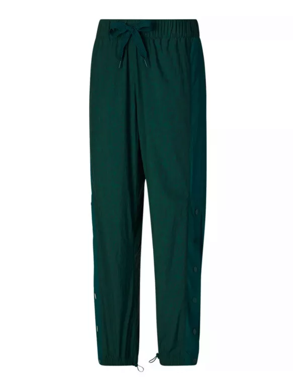 PUMA Women s Medium Stewie Storm Watch Packable Snap Pants Green